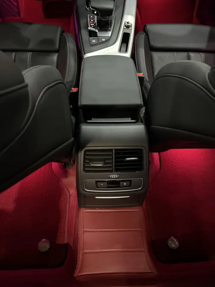 Audi A4 L 2024 Model 40 TFSI Fashion Dynamic Model – фото 9