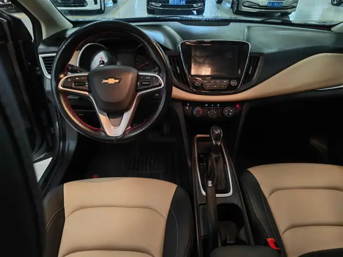 Chevrolet Corolla 2022 Model 320 Automatic Yuexiang Edition – фото 7