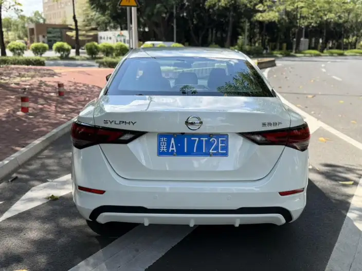 Nissan Sylphy 2022 Model 1.6L XL CVT Yuexiang Edition – фото 4