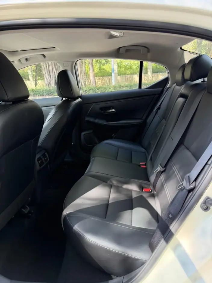 Nissan Sylphy 2022 Model 1.6L XL CVT Yuexiang Edition – фото 6