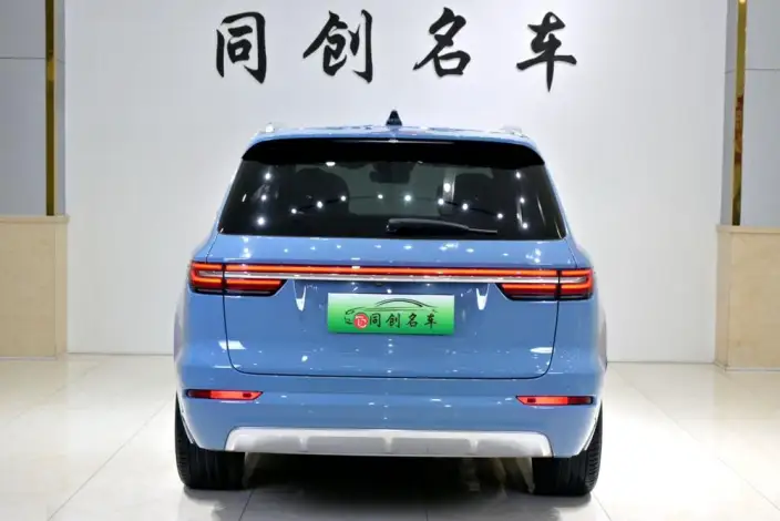 Li Auto ONE 2021 Model Extended Range 6 seat Edition – фото 6