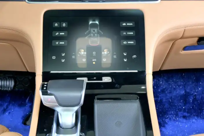 Li Auto ONE 2021 Model Extended Range 6 seat Edition – фото 9