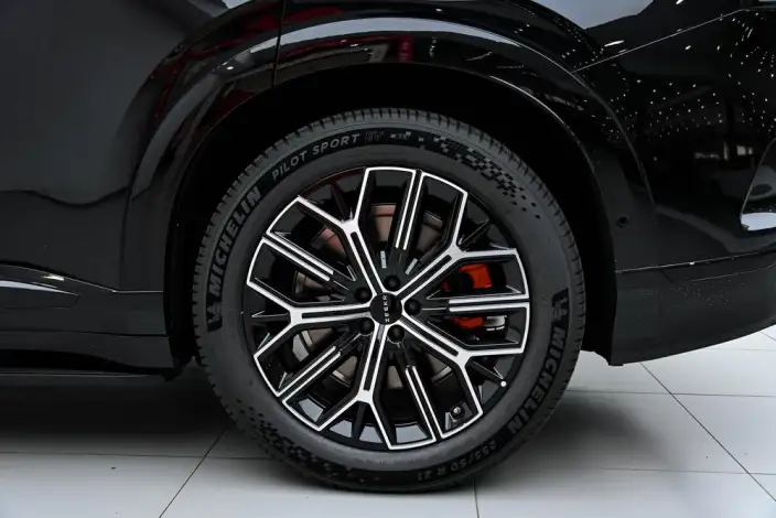 ZEEKR 8X 2026 Model 55kWh MAX – фото 9