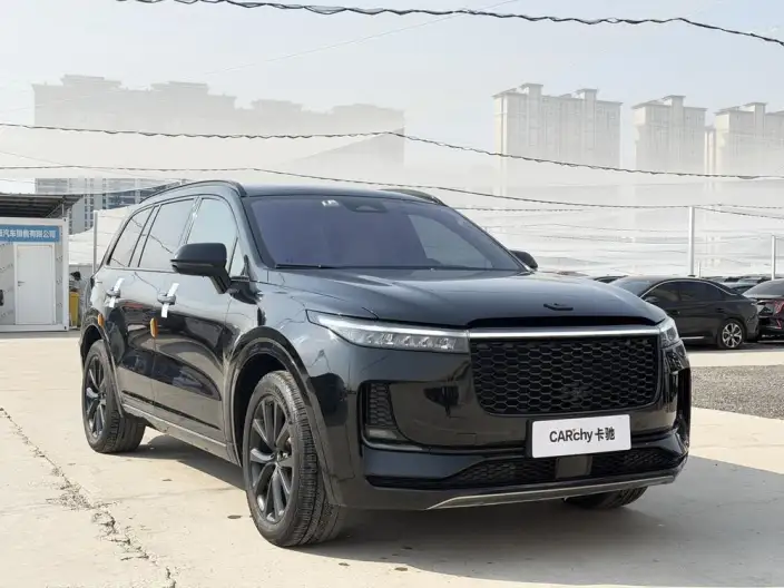 Li Auto ONE 2021 Model Extended Range 6 seat Edition – фото 3