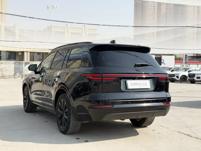 Li Auto ONE 2021 Model Extended Range 6 seat Edition – фото 4