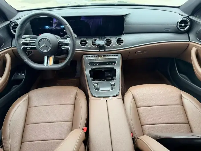 Mercedes-Benz E-Class PHEV 2021 Model E 350 e L sedan – фото 7