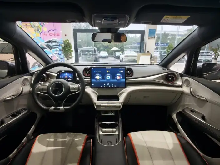 BYD Dolphin 2021 Model Fashion Edition – фото 10