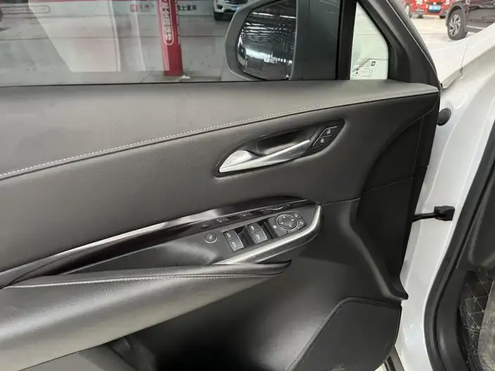 Cadillac XT4 2021 Model 28T 2WD Tech Model – фото 6