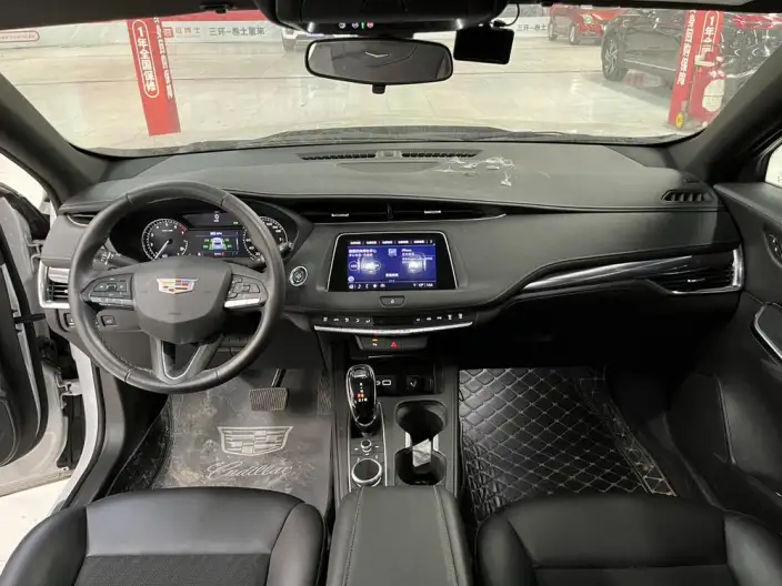 Cadillac XT4 2021 Model 28T 2WD Tech Model – фото 7