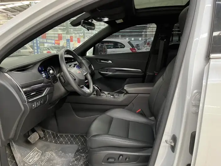 Cadillac XT4 2021 Model 28T 2WD Tech Model – фото 10