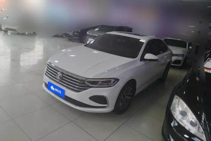 Volkswagen Lavida 2024 Model 300TSI DSG Manyi Edition – фото 1