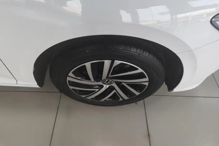 Volkswagen Lavida 2024 Model 300TSI DSG Manyi Edition – фото 10