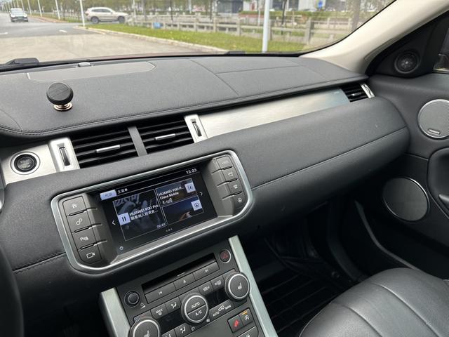 Land Rover Range Rover Evoque 2016 2.0T SE Smart Shine – фото 12