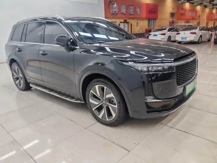 Li Auto ONE 2021 Model Extended Range 6 seat Edition – фото 3