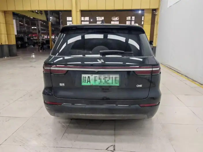 Li Auto ONE 2021 Model Extended Range 6 seat Edition – фото 5