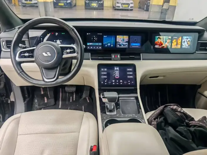 Li Auto ONE 2021 Model Extended Range 6 seat Edition – фото 7