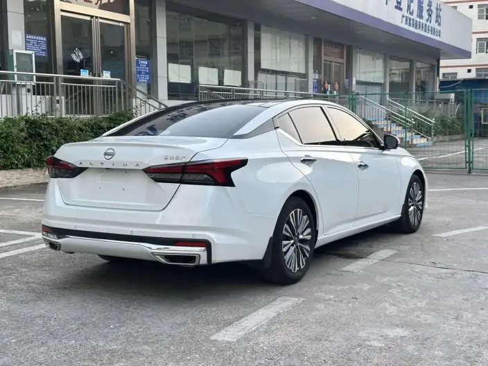 Nissan Teana 2022 Model 2.0L XL-Upr Premium Edition – фото 7