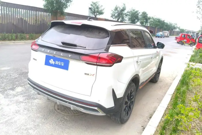 Geely Boyue 2022 Model Geely Boyue X 1.8TD DCT Smart Model – фото 3