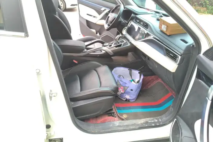 Geely Boyue 2022 Model Geely Boyue X 1.8TD DCT Smart Model – фото 9