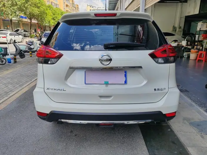 Nissan X-Trail 2021 Model 2.0L XL Premium CVT 2WD Smart Connect Exclusive Edition – фото 5