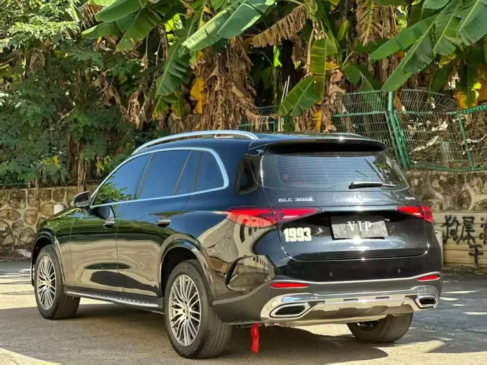 Mercedes-Benz GLC 2024 Model Facelift GLC 300 L 4MATIC Dynamic Model 7 seat – фото 3