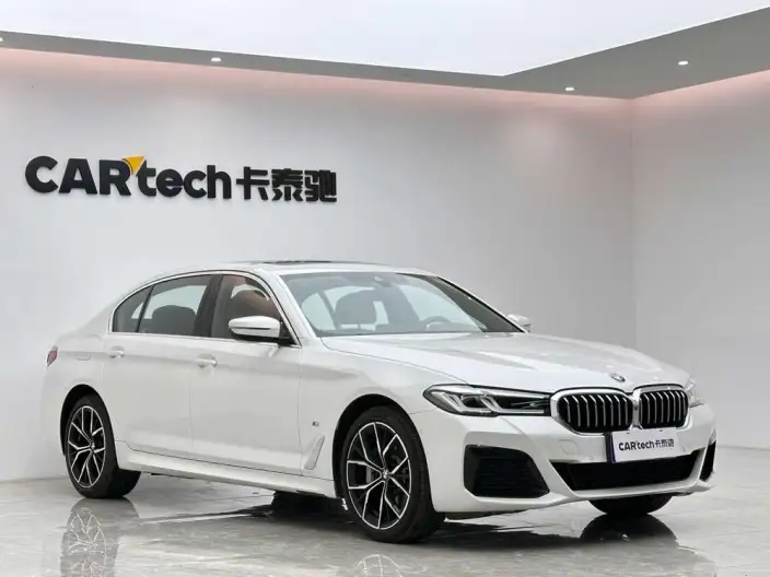 BMW 5 Series 2023 Model 530Li Exclusive Model M Sports Set – фото 3
