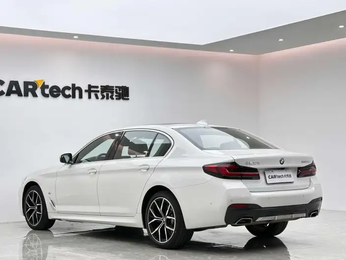 BMW 5 Series 2023 Model 530Li Exclusive Model M Sports Set – фото 5