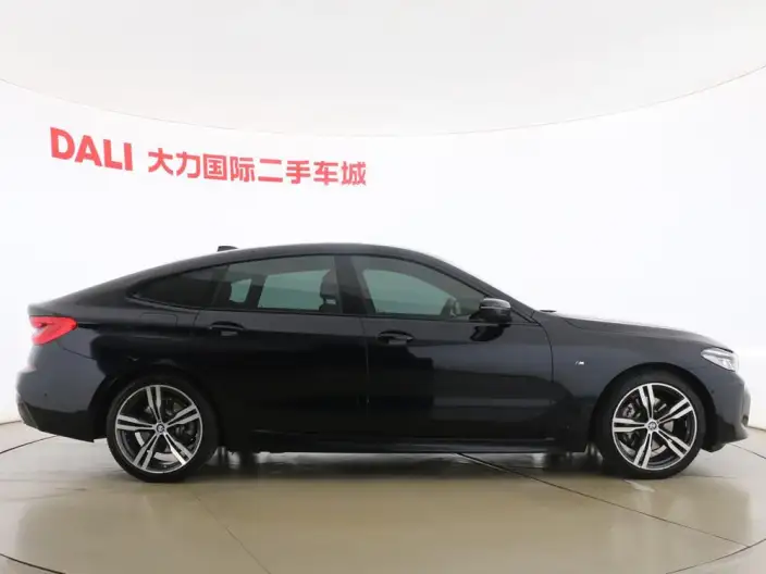 BMW 6 Series GT 2021 Model 630i M Sports Set – фото 8