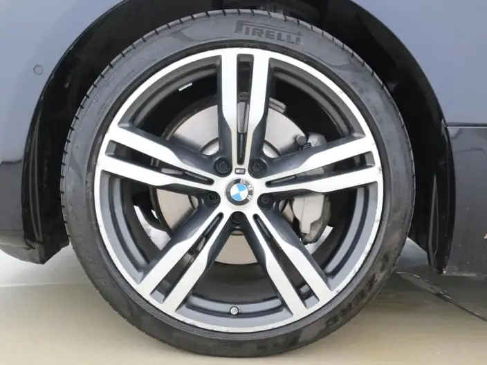 BMW 6 Series GT 2021 Model 630i M Sports Set – фото 9