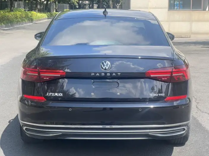 Volkswagen Passat 2021 Model 330TSI Elite Edition – фото 5