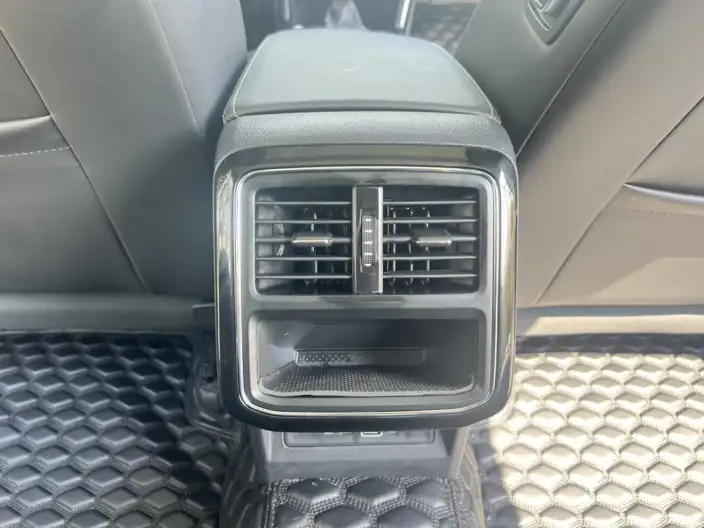 Volkswagen Passat 2021 Model 330TSI Elite Edition – фото 7