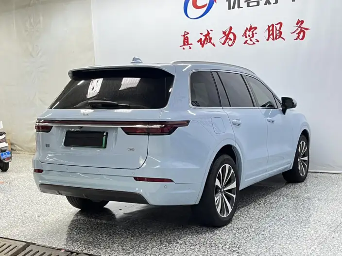 Li Auto ONE 2020 Model Extended Range 6 seat Edition – фото 6