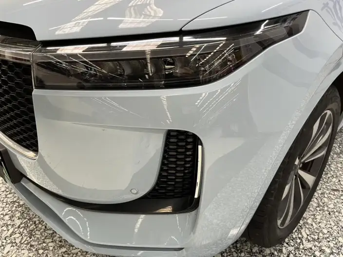 Li Auto ONE 2020 Model Extended Range 6 seat Edition – фото 7