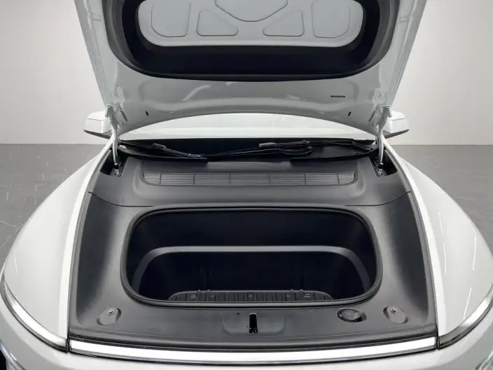 Model Y 2025 Model Rear-wheel drive version – фото 10
