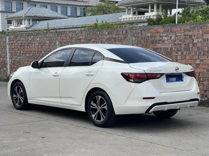 Nissan Sylphy 2022 Model 1.6L XL CVT Yuexiang Edition – фото 5