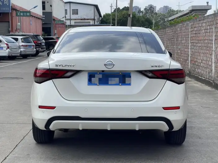 Nissan Sylphy 2022 Model 1.6L XL CVT Yuexiang Edition – фото 6