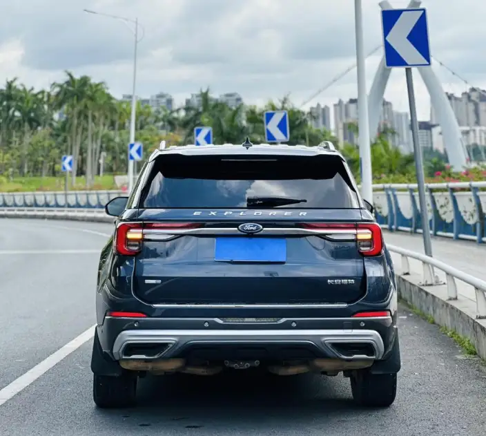 Ford Explorer 2023 Model EcoBoost 285 4WD Titan Jin Edition 7 seat – фото 6