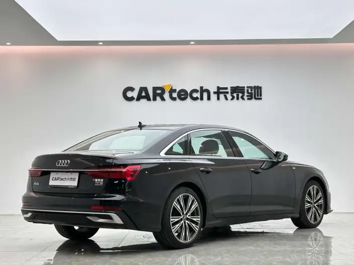 Audi A6L 2024 Model 55 TFSI quattro Exclusive Dynamic Model – фото 7