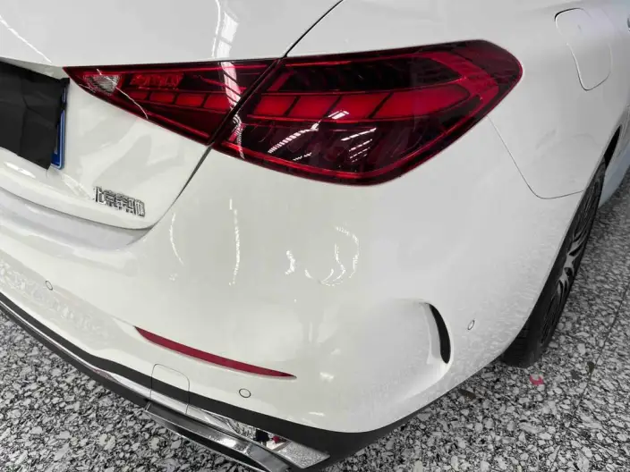 Mercedes-Benz C-Class 2024 Model C 200 L Sports Edition – фото 10