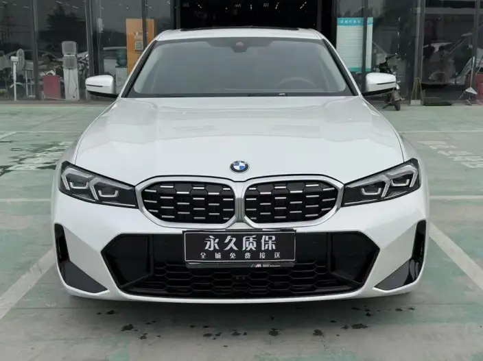 BMW 3 Series 2023 Model 325Li M Sports Set – фото 2