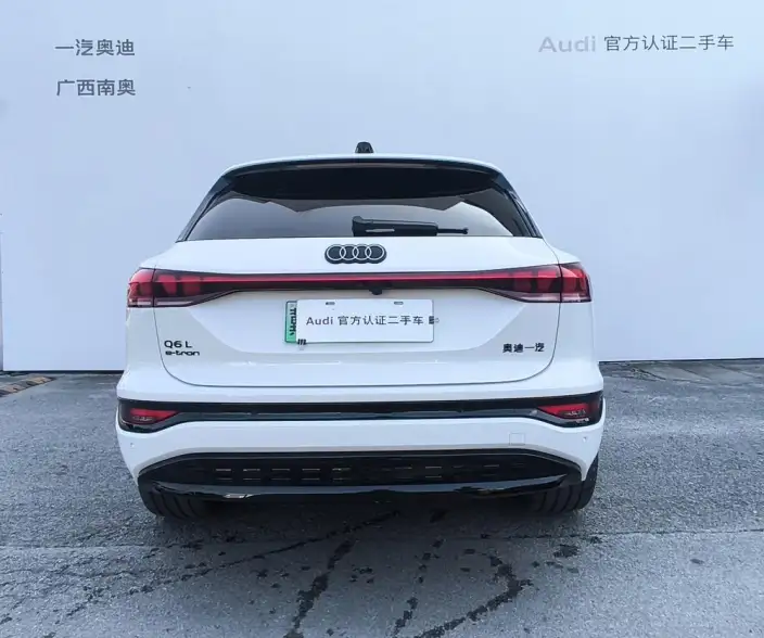 AUDI Q6L e-tron 2026 Model First Edition Pilot Edition – фото 3