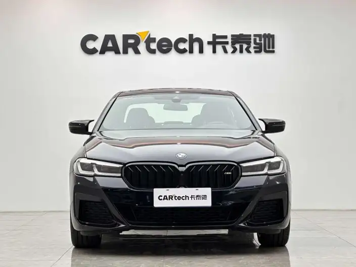 BMW 5 Series 2023 Model 530Li Exclusive Model M Sports Set – фото 2