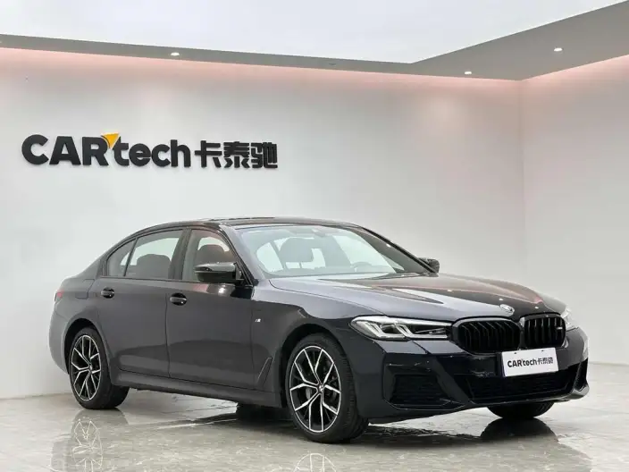 BMW 5 Series 2023 Model 530Li Exclusive Model M Sports Set – фото 3