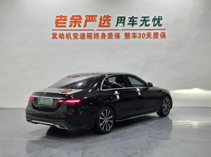 Mercedes-Benz E-Class PHEV 2022 Model E 350 e L sedan – фото 6
