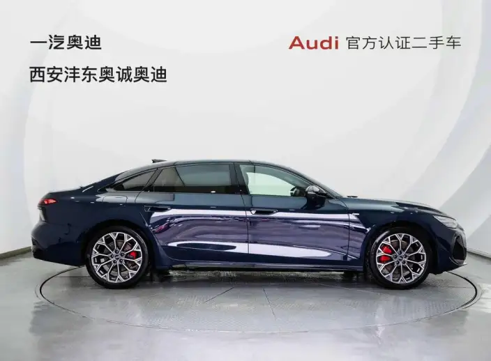 Audi A6L 2026 Model 2.0T quattro Exclusive Model – фото 5