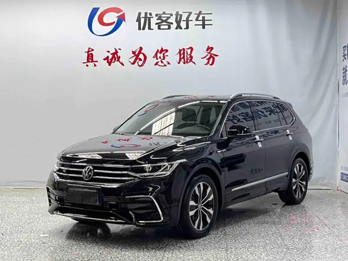 Volkswagen Tiguan L 2022 Model 330TSI Automatic 2WD R-Line Enjoy the version more – фото 1