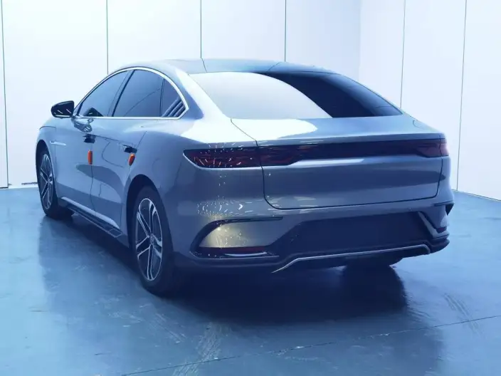 BYD Han EV 2023 Model Champion Edition 605KM Noble Model – фото 4