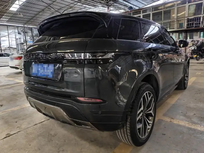 Range Rover Evoque 2021 Model Aurora L 249PS R-Dynamic SE Deluxe Edition – фото 6