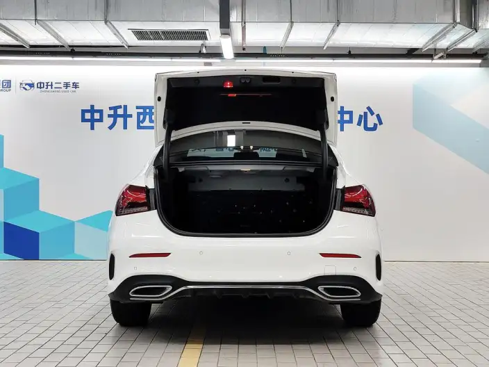 Mercedes-Benz A-class 2021 Model A 200 L Sports sedan Dynamic Edition – фото 6