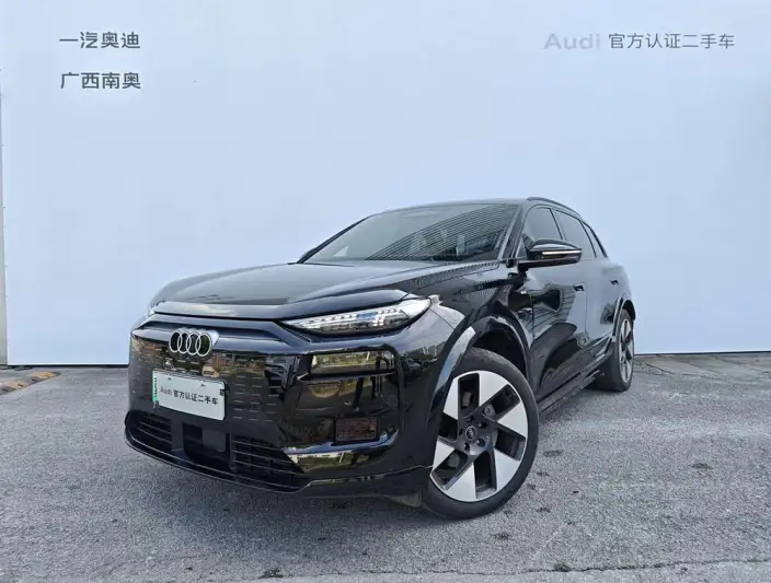 AUDI Q6L e-tron 2026 Model First Edition Pilot Edition – фото 1